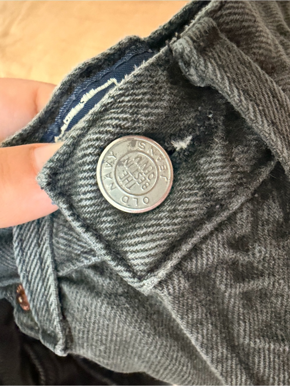 Old Navy Vintage Washed Black High-Waist Denim Shorts - Picture 8 of 8